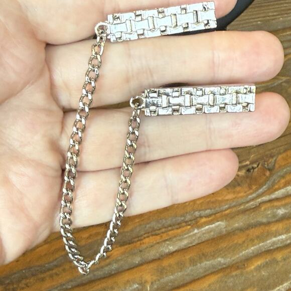 Vintage Sweater Clip Textured Brutalist Modernist Bar Design Silver Tone - Picture 3 of 5